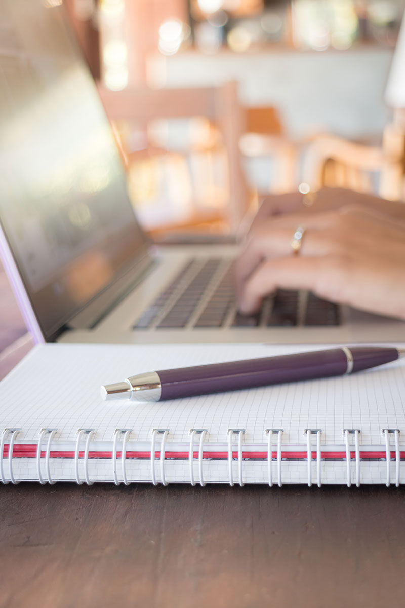 Website-Paket "Mittel - Klassisch & Klar" für Autoren